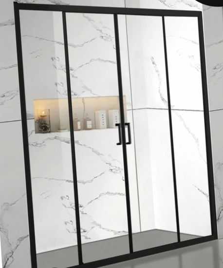 מקלחון חזית על מסילה